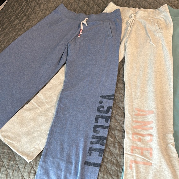 Victoria’s Secret sweatpants three pairs - Picture 3 of 8